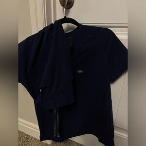 Figs Deep Navy Scrub Set